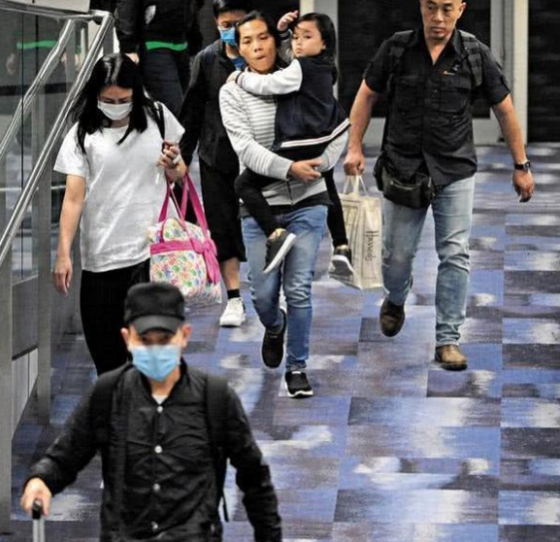 甘願被藏21年,46歲為劉德華生子,朱麗倩真的太狠了 甘願被藏21年,46歲為劉德華生子,朱麗倩真的太狠了