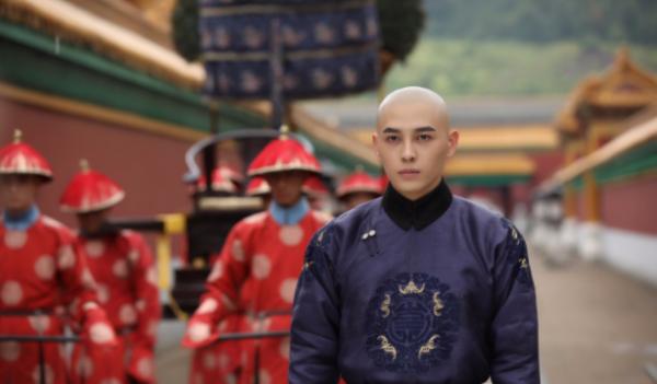 雍正最聰明的兒子:裝瘋賣傻一輩子,卻一生榮華,子孫富貴 雍正最聰明的兒子:裝瘋賣傻一輩子,卻一生榮華,子孫富貴