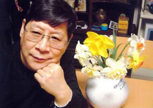 袁泉：嫁給同學夏雨，是公婆和老公的調和劑，解開老公多年的心結