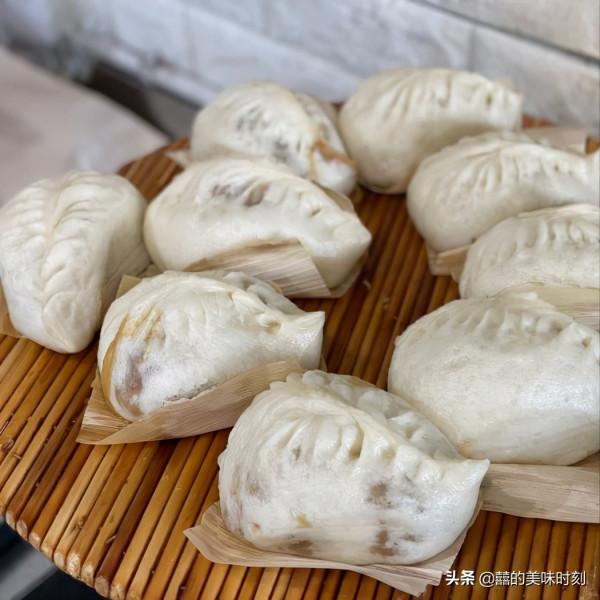 山東小縣城的早餐店,整個島的人都來光顧,排骨包不預約吃不上 山東小縣城的早餐店,整個島的人都來光顧,排骨包不預約吃不上