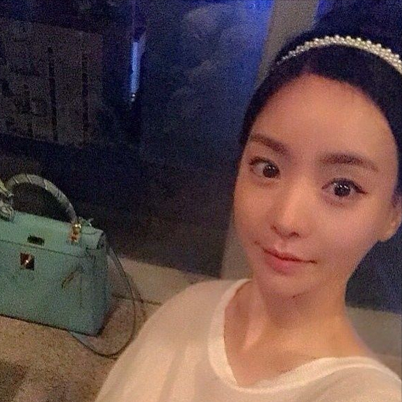 吸毒12年、男友坐牢、丈夫跳樓、韓國財閥毒千金為何自己安然無恙