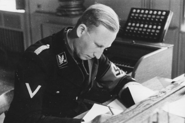 蘇聯大縱深戰略推行者,著名軍事理論家,圖哈切夫斯基死亡之謎 蘇聯大縱深戰略推行者,著名軍事理論家,圖哈切夫斯基死亡之謎