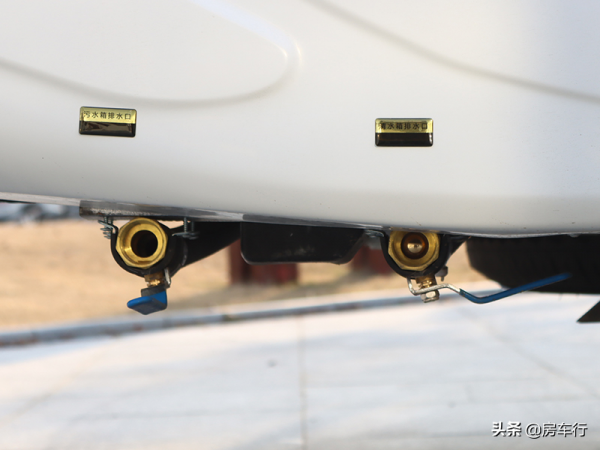 舒適旅居，細節設計，打造品質生活，愛旅途2022款夕陽紅二號房車