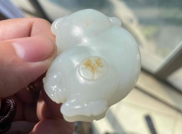 俄料？還是和田玉籽料？分不清呀