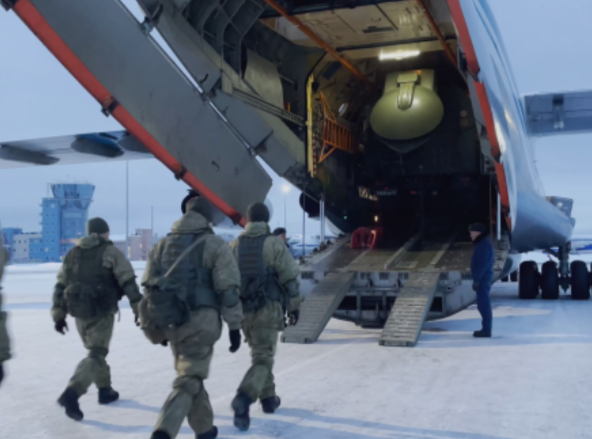 暴亂升級！哈薩克暴徒搶劫軍火庫，俄維和部隊火速支援