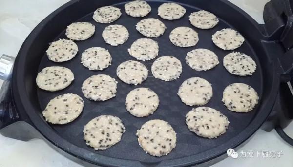 餅乾這做法和麵包一樣香，鍋裡一烙，好吃又營養，出鍋孩子搶著吃