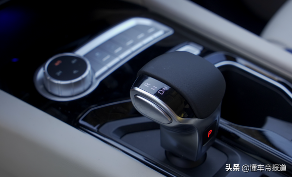 試駕 | 2.0T柴油機+採埃孚8AT，挑戰長城炮？福田大將軍表現如何