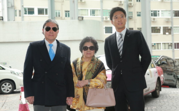 章子怡：5任男友，2個億萬富翁，為何選擇下嫁3婚的汪峰？