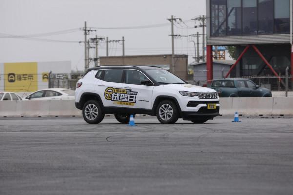 新款jeep指南者到底是不是20萬家用級SUV的“黑馬”? 新款jeep指南者到底是不是20萬家用級SUV的“黑馬”?