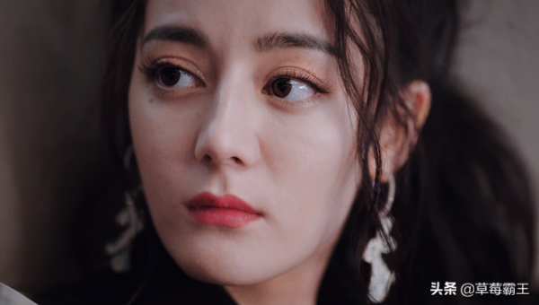 單人照美如畫,群戲卻總遭遇豔壓,這7位女星,顏值被高估得厲害 單人照美如畫,群戲卻總遭遇豔壓,這7位女星,顏值被高估得厲害