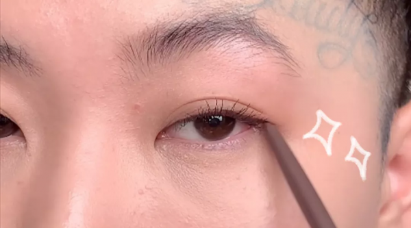 均價不過百的作弊級好東西、小技巧，人人都是明星化妝師了