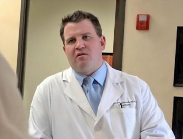 美國臭名昭著的死亡醫師:37臺手術33臺事故,他是如何做到的? 美國臭名昭著的死亡醫師:37臺手術33臺事故,他是如何做到的?