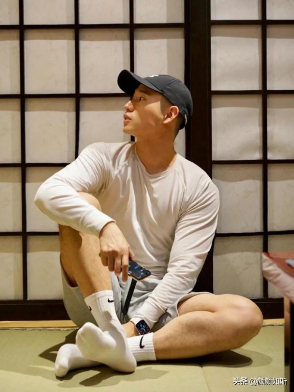 陽光男孩的健身與日常