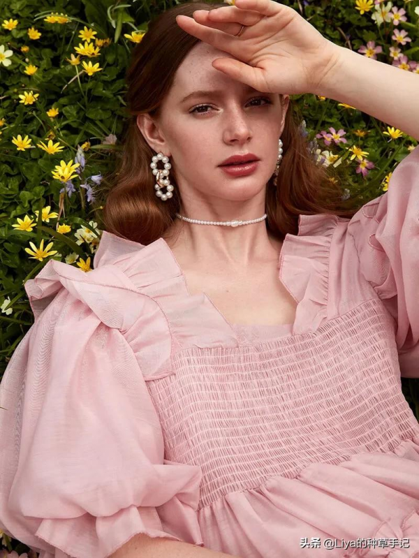 今秋，這4條裙子才是真流行