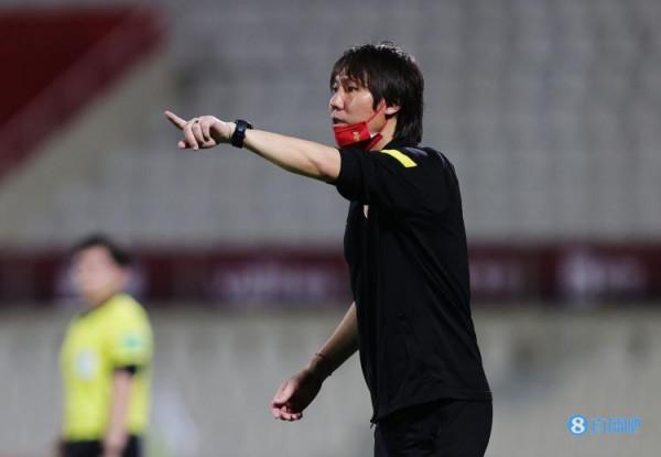 體壇:國足體能狀況不甚理想,很多隊員教學賽踢30分鐘就出現極限 體壇:國足體能狀況不甚理想,很多隊員教學賽踢30分鐘就出現極限