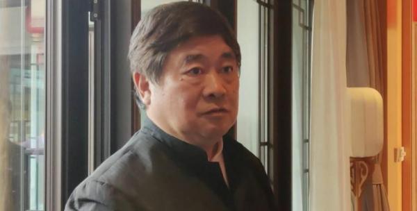 外國總統坐車準備進入故宮，狠人單霽翔：拉閘、關門