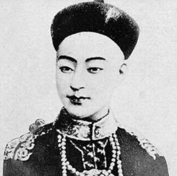 孝哲毅皇后：慈禧最討厭的兒媳，與同治皇帝相愛，死後被開膛破肚