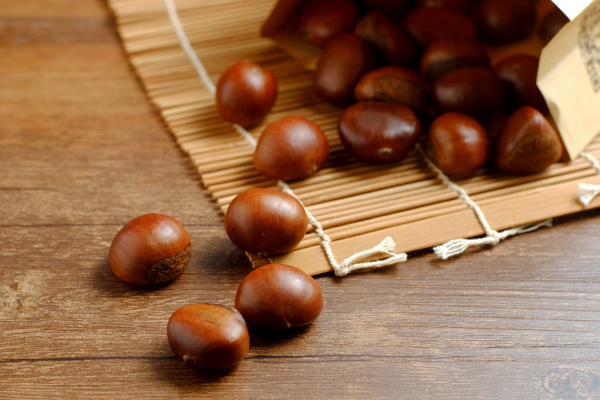 炒栗子為啥要加砂子?用糖炒是為了調味嗎? 炒栗子為啥要加砂子?用糖炒是為了調味嗎?