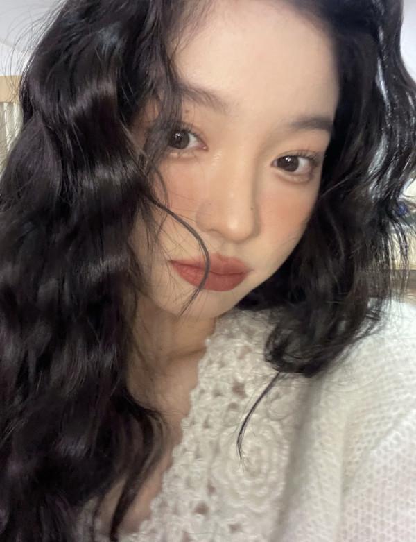 冬天口紅不必買太多，有這4支就夠用，有品位的女人都在用