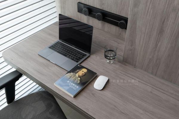 客餐廳8米超長儲物櫃,123㎡的家收納力逆天 客餐廳8米超長儲物櫃,123㎡的家收納力逆天