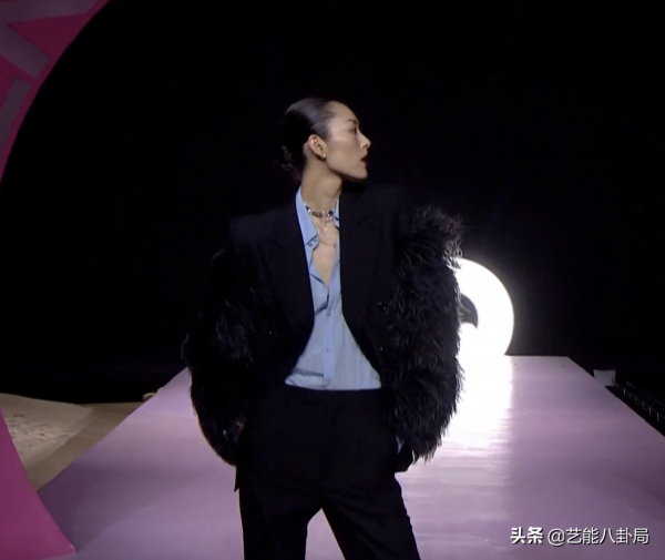 GQ年度最美紅毯：熱巴雀斑妝出戰，baby仙女棒接招，金晨紅氣逼人