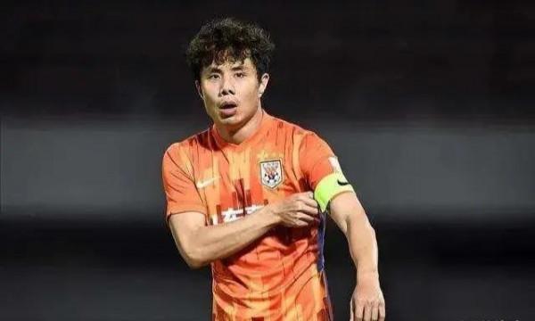 18點!李霄鵬首秀,國足生死戰,若派這套首發,是否可對抗日本? 18點!李霄鵬首秀,國足生死戰,若派這套首發,是否可對抗日本?