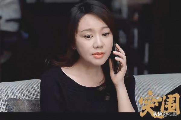 《突圍》中的女性角色都不是省油的燈,扮演者也絕非泛泛之輩 《突圍》中的女性角色都不是省油的燈,扮演者也絕非泛泛之輩