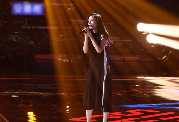 不要再為伍珂玥意難平了!節目調性早已註定了李克勤會放棄她 不要再為伍珂玥意難平了!節目調性早已註定了李克勤會放棄她