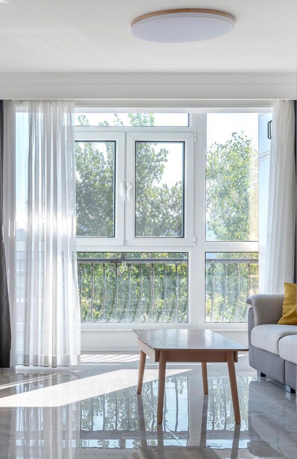 長春百合裝飾怎麼樣 原木風和愛馬仕橙搭配的簡約風住宅 簡潔且溫馨