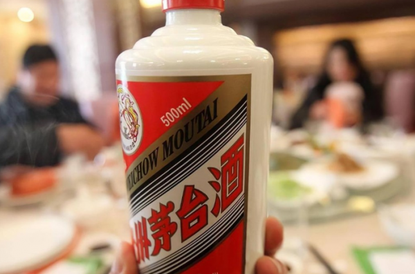 超市3款“廉價酒”，普通人瞧不上，酒膩子卻偷著喝，都是精品