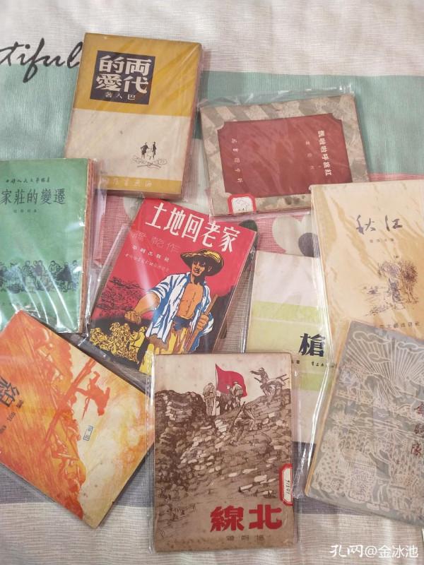 餘淘書三十年，始終堅持“菲飲食、惡衣裳、減奉祿、買書讀”