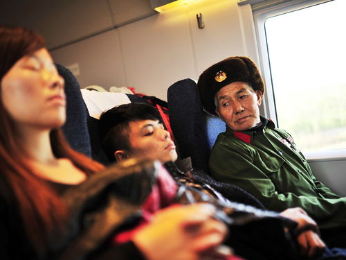 湖南老農隱居深山50年，為女兒看病意外暴露身份：原是毛主席警衛