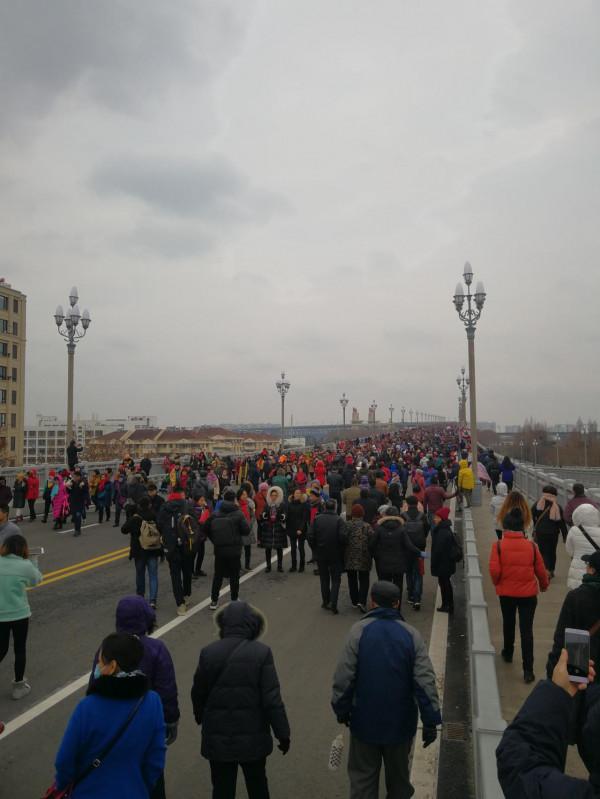 穿越時空,20年來中國十大城市房價與人口增加的關係附地震帶圖 穿越時空,20年來中國十大城市房價與人口增加的關係附地震帶圖