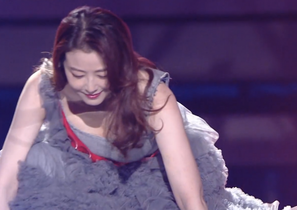 沸騰之夜的女神們：趙雅芝典雅，楊穎顏值回春，50歲楊鈺瑩太絕