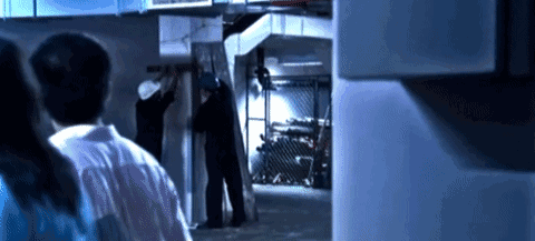 知名“殺人建築”，燒掉百億，還要人命，網友：甲方的智商有大坑