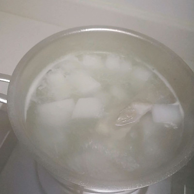 只要有鹽就能做的新疆缸子羊肉