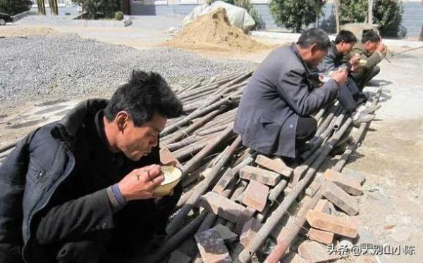 工地大量停工,明年復工率低,農民工該何去何從? 工地大量停工,明年復工率低,農民工該何去何從?