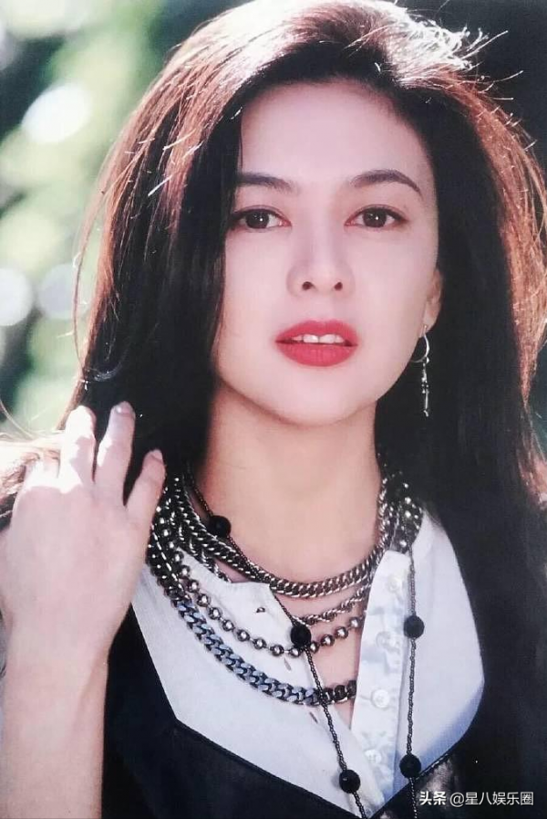 港圈十大女神現狀：鐘楚紅、王祖賢遁入空門，朱茵、林青霞成贏家