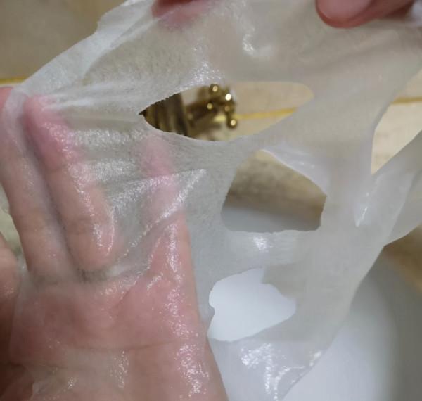 面膜多久敷一次才好?難怪護膚品不吸收,面板還是乾燥起皮 面膜多久敷一次才好?難怪護膚品不吸收,面板還是乾燥起皮