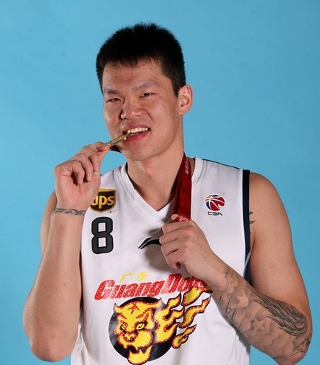 CBA歷史個人得分榜前十:七人已退役,易建聯、哈德森相互追趕 CBA歷史個人得分榜前十:七人已退役,易建聯、哈德森相互追趕