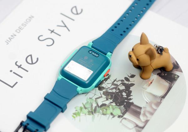 功能全面、亮點多多，好看更實用！360兒童手錶W919體驗