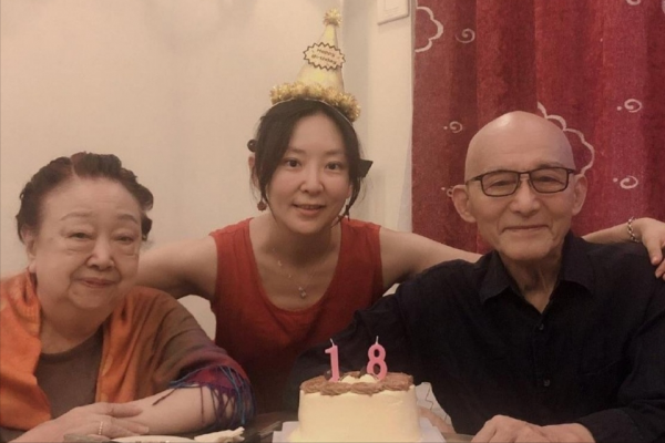 明星80年代的90塊片酬對標流量下的8000萬片酬,這是隻夠溫飽? 明星80年代的90塊片酬對標流量下的8000萬片酬,這是隻夠溫飽?