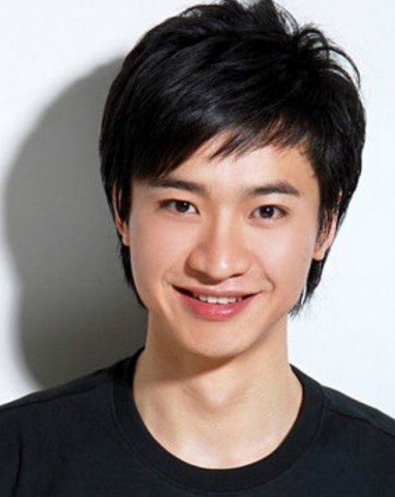 &OpenCurlyDoubleQuote;體操皇后&rdquo;劉璇：不嫁豪門嫁愛情，40歲生2胎，風光背後有淚水