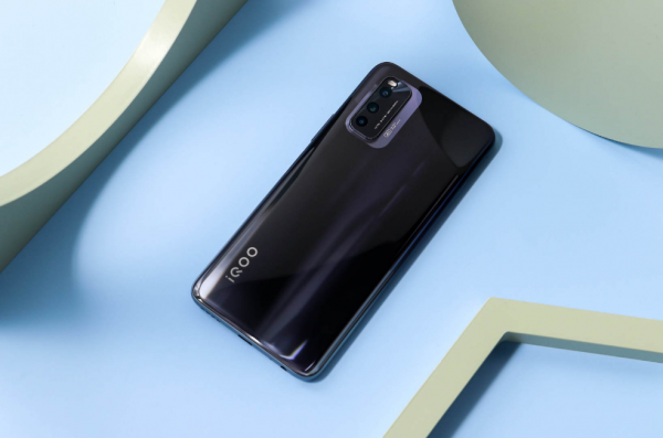 三款熱銷的低價手機，每一款都有諸多看點，為你詳細解讀配置