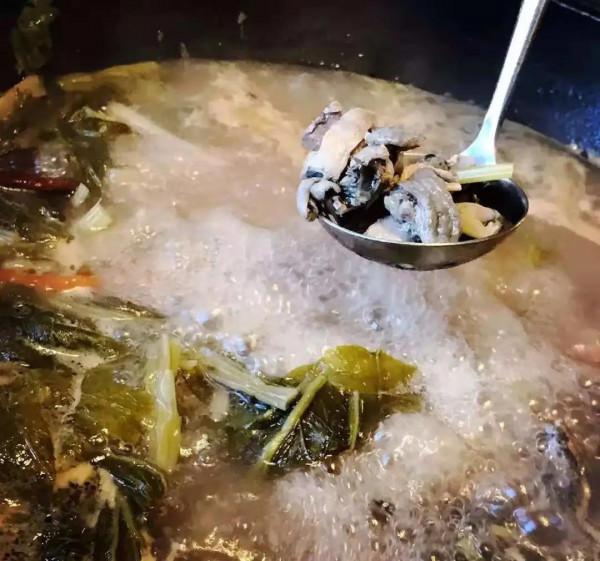 雲南獨特的民族菜，多滋多味，吃過的人忘不了