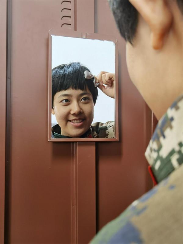 超暖！女兵們的新年禮物很&OpenCurlyDoubleQuote;走心&rdquo;