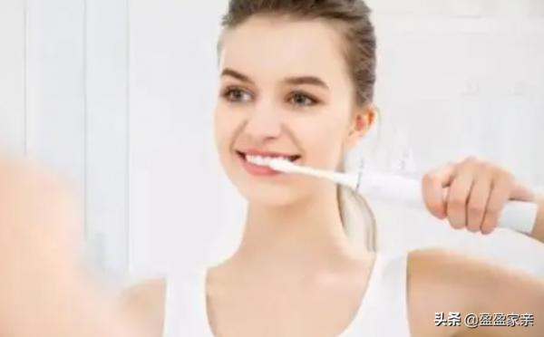 為什麼每天早晚刷兩次牙，牙齒還是會變黃呢？