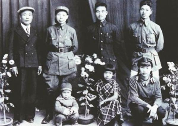 劉思齊回憶:毛岸英赴戰場前特意交待了四件事,犧牲後才明白寓意 劉思齊回憶:毛岸英赴戰場前特意交待了四件事,犧牲後才明白寓意