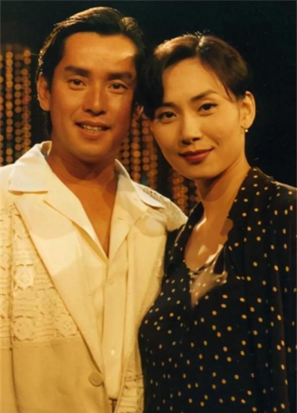 炒樓炒股炒珠寶一年狂賺5億？“最美港姐”鄺美雲的流金歲月