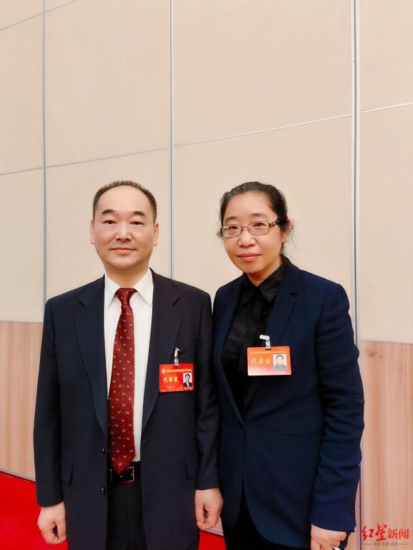 《偽裝者》作者張勇當選四川省作協副主席：努力寫出更好的作品